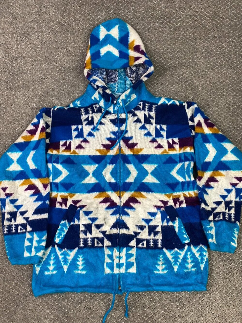 Artesanias Tuntaquimba Ecuador Wool Hoodie Unisex Medium Aztec Hooded Sweater